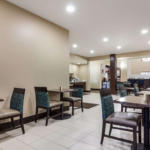 Breakfast Comfort Suites by Choice Hotels