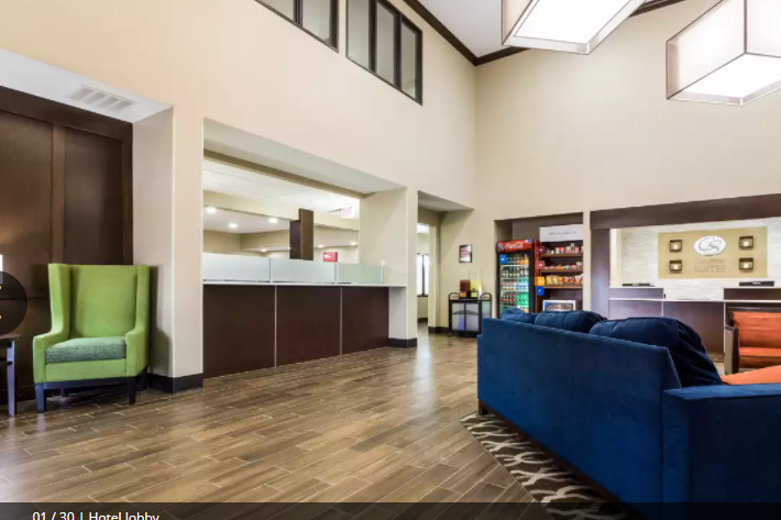 Lobby Comfort Suites by Choice Hotels
