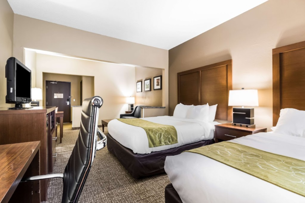 double Comfort Suites by Choice Hotels