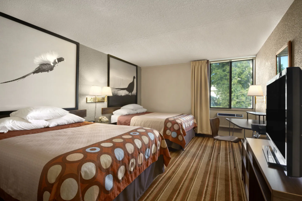 08134_guest_room_2