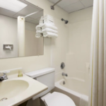 08134_guest_room_4