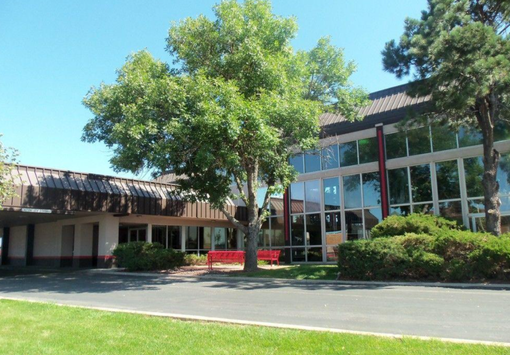 Exterior 1