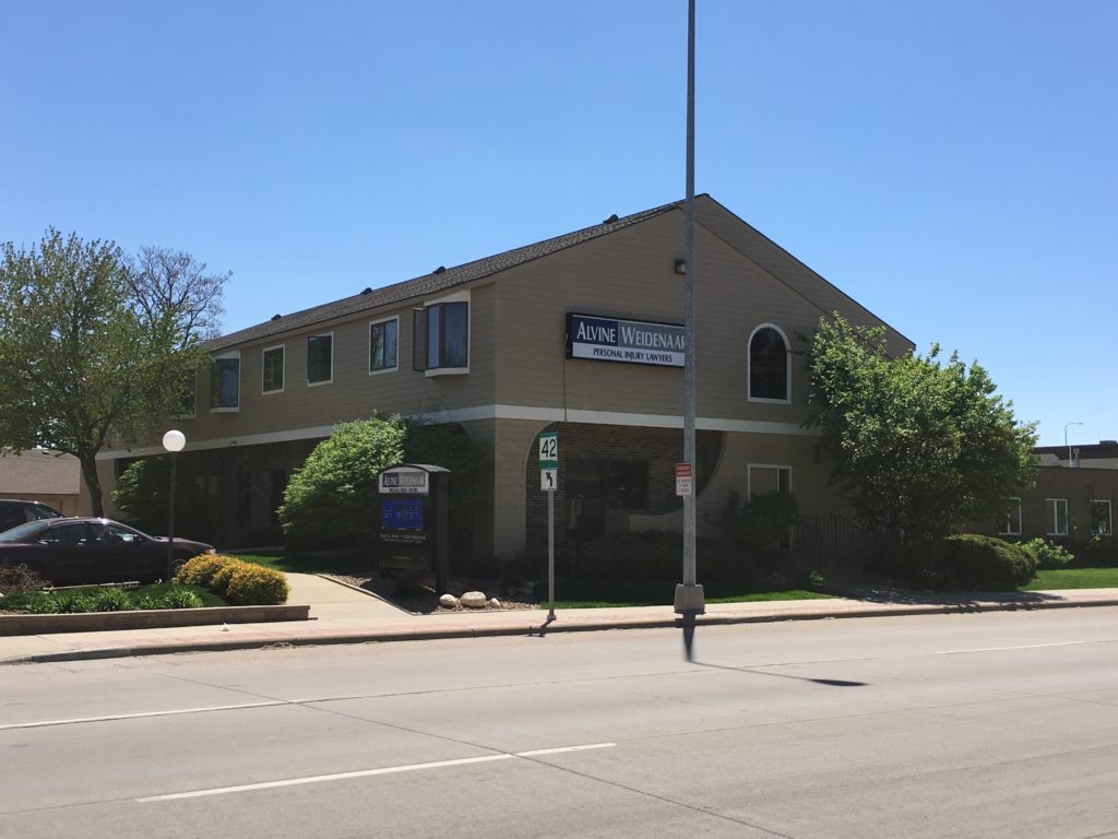 IMG_1531 Alvine Building