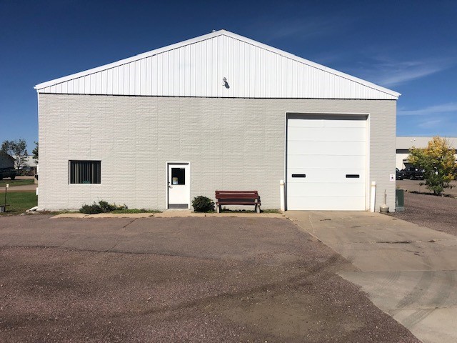 7 47068 104th Street