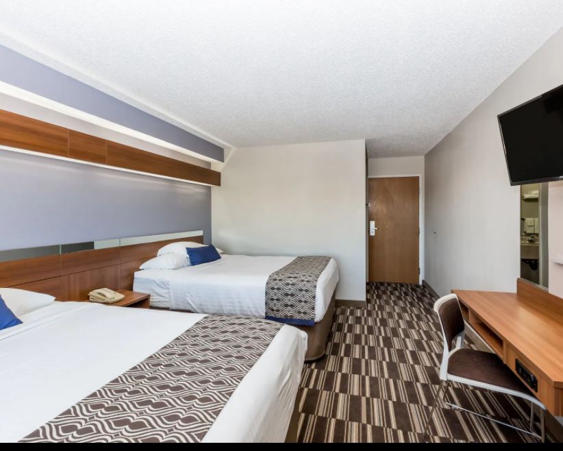 Room Microtel Sioux Falls