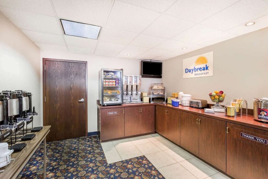 Days Inn Interior2